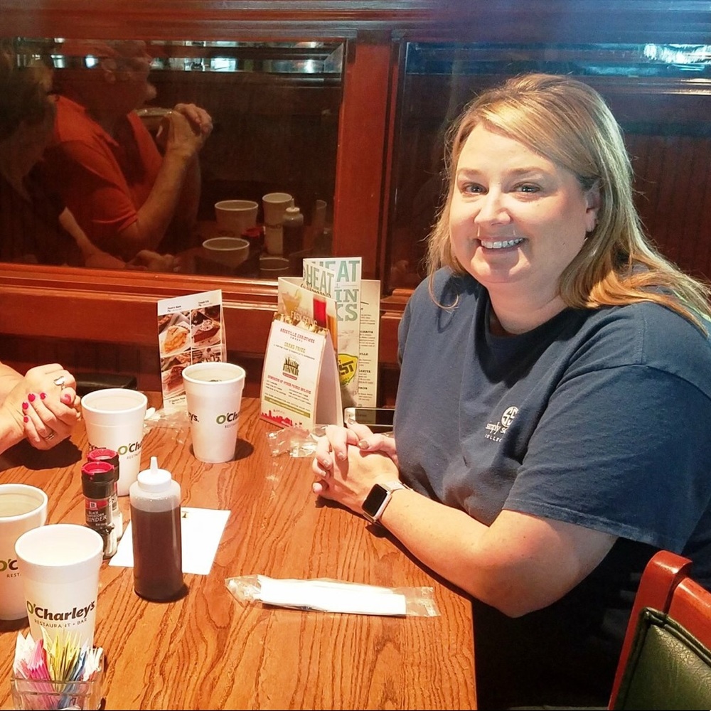 Meet your Posher, Shea